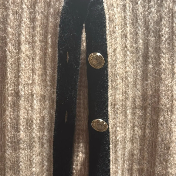‼️EXPRESS sweater‼️ - Picture 3 of 7